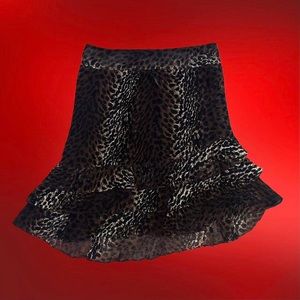90’s leopard print skirt ♥️⭐️